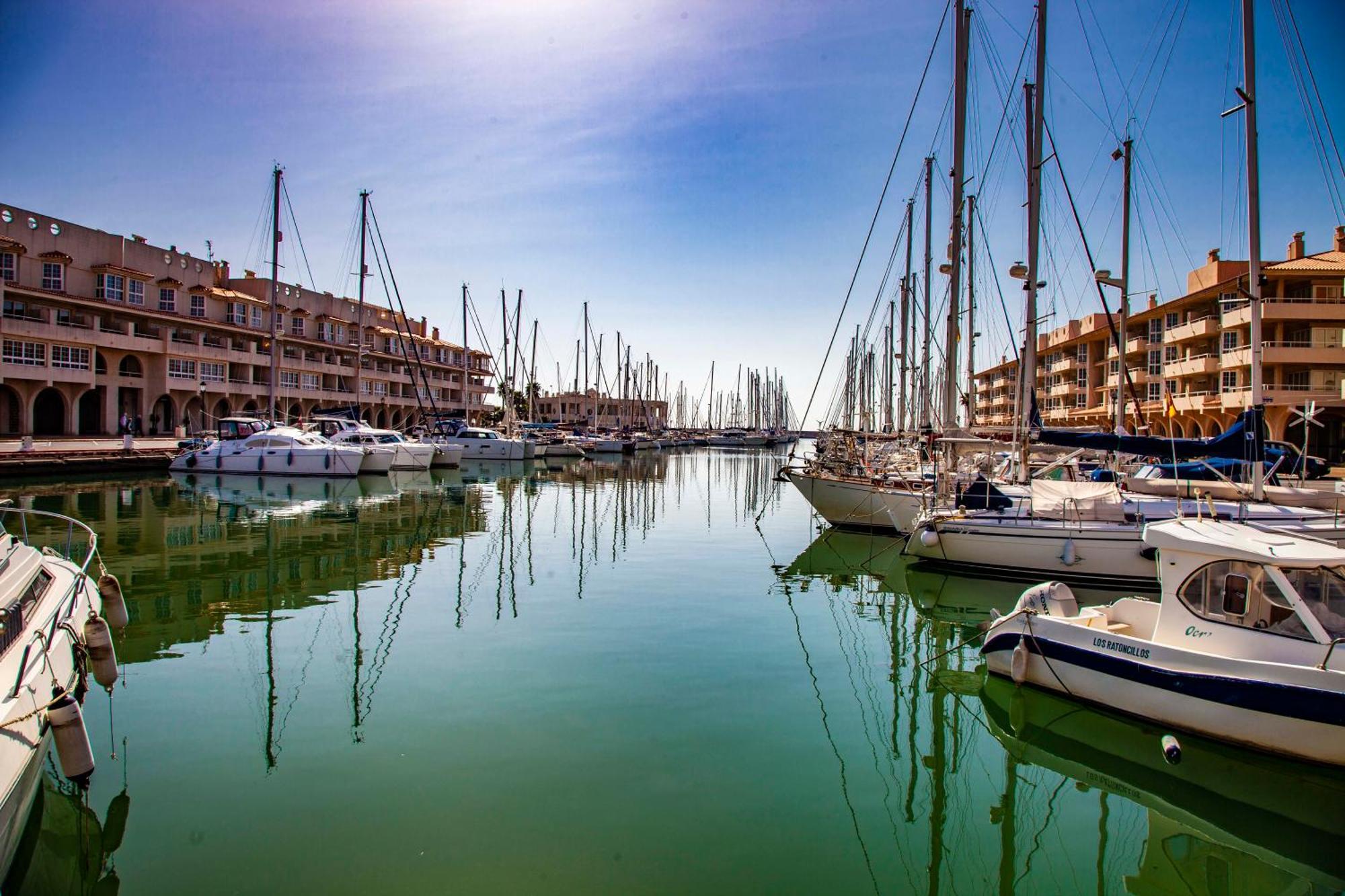 Expoholidays - Puerto Deportivo La Goleta Almerimar Εξωτερικό φωτογραφία